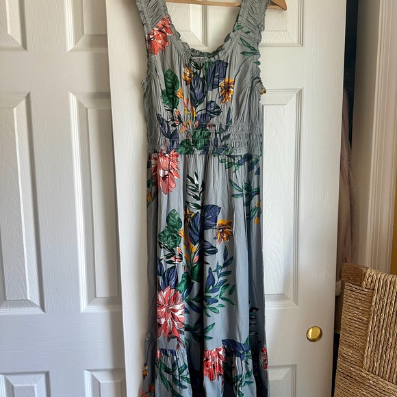 Patrons of Peace Floral Sundress - Picture 1 of 8